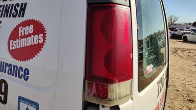 2000-2002 Savana Van 2500 Driver Left Tail Light Oem Brake Lamp Rear 19153084
