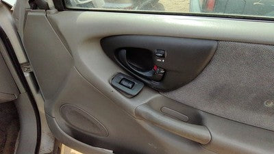 2002 Chevy Malibu Passenger Right Front Inside Door Trim Panel Only Oem Gray 92B