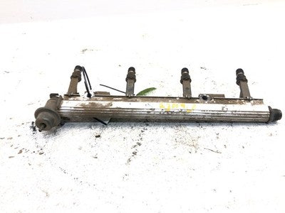 1999-2002 Chevy Cavalier Z24 Complete Fuel Rail With Injectors Set Loaded 2.4L