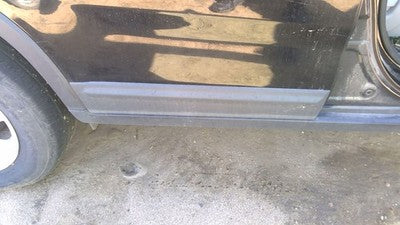11-15 Sorento Passenger Right Rear Moulding From Door Back Trim Strip Gray H9