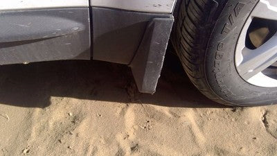 2010-2017 Gmc Terrain Passenger Right Moulding From Fender Trim Strip Mud Flap