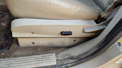 Suzuki Grand Vitara Xl-7 Driver Left Side Power Seat Switch With Trim Panel Tan