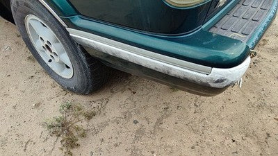 1996 S10 Blazer Driver Left Rear Moulding Bumper End Cap Oem Green