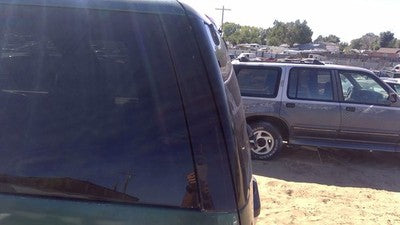 1999 Ford Expedition Driver Left Rear Moulding On Quarter Panel Oem Corner