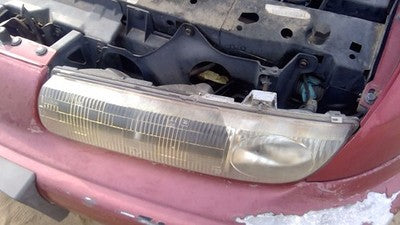 1996-1999 Saturn Sw2 Driver Left Head Light Oem Front Lamp With Bracket 21111169