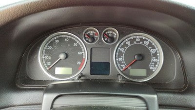 2004-2005 Vw Passat Speedometer Cluster Instrument Gauges Panel Oem Dash