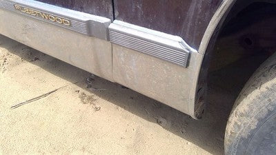 93 Cadillac Fleetwood Passenger Right Rear Moulding From Fender Oem Trim Chrome