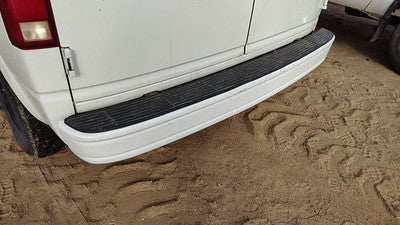 1985-2005 Gmc Safari Rear Step Bumper With Mount Brackets Oem White 14075427