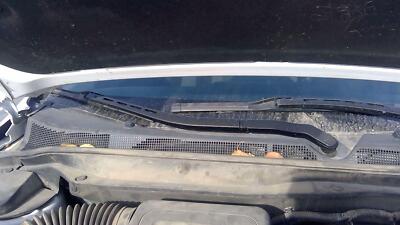 2010-2017 Gmc Terrain Passenger Right Windshield Wiper Arm Oem Blade Lever