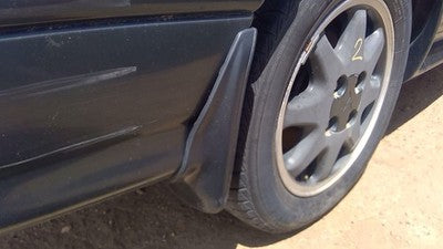 1991 Mitsubishi Galant Vr-4 Passenger Right Rear Mud Flap Rock Guard Shield Back
