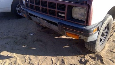 1986-1987 Isuzu Pup Pickup Front Bumper With Brackets Oem Chrome Bent Up