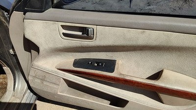 2004 Nissan Maxima Passenger Right Front Inside Door Trim Panel Only Oem Brown C