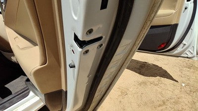 2011-15 Hyundai Sonata Passenger Right Rear Door Latch With Rods/Cables Oem Back