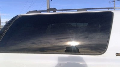 2000-2006 Chevy Suburban Passenger Right Rear Quarter Glass Back Side Window Oem