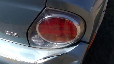 2002 2003 Nissan Maxima Passenger Right Tail Light Brake Lamp Oem Rear