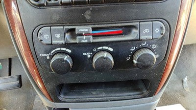04-06 Town & Country Temperature Control Module In Dash Heater Ac Head Unit Oem