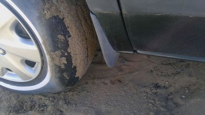 1996-2000 Chrysler Voyager Driver Left Front Lower Mud Flap Pe31tzz Oem