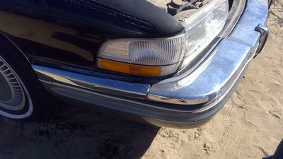 91-96 Buick Park Ave Passenger Right Front Turn Signal Light Lamp Fender Mounted