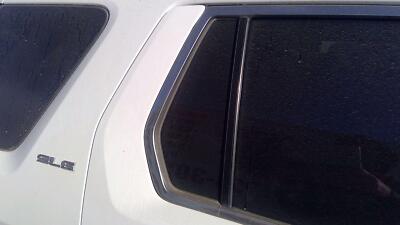 2010-17 Gmc Terrain Passenger Right Rear Vent Window Back Door Glass With Frame