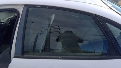 1996-2007 Ford Taurus Driver Left Rear Side Window Door Glass Oem Back