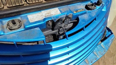 2006-2010 Pt Cruiser Hood Latch Assembly With Bracket Oem