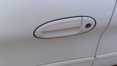 1998 Ford Taurus Driver Left Front Outside Door Handle Oem White
