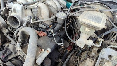 1995-2005 S10 Blazer Driver Left Valve Cover Oem 4.3L 12569714