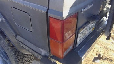 1984-1996 Jeep Cherokee Driver Left Tail Light Oem Brake Lamp Rear 4720501