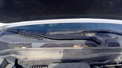 2010-2017 Gmc Terrain Passenger Right Windshield Wiper Arm Oem Blade Lever