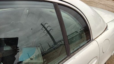 1997-2005 Buick Park Ave Driver Left Rear Vent Window Back Door Glass With Frame