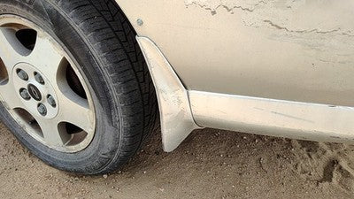 2002 Chevy Malibu Driver Left Rear Moulding On Quarter Panel Oem Silver 12U