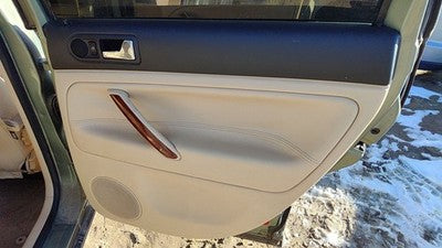 01-04 Vw Passat Passenger Right Rear Inside Door Trim Panel Only Oem Back Tan