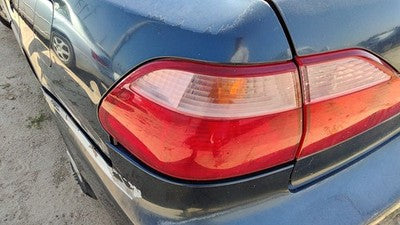 1998-2000 Honda Accord Driver Left Tail Light Outer Brake Lamp Oem Rear 5435268