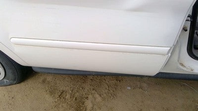 1998 Ford Taurus Passenger Right Rear Moulding From Door Back Trim Strip White