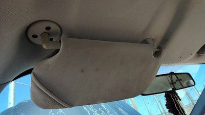 2005-2010 Chevy Cobalt Driver Left Sun Visor Oem Neutral 52B 20874317