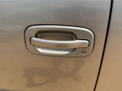 2000-2006 Chevy Suburban Driver Left Front Outside Door Handle Oem Pewter 11U