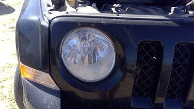 2007-2017 Jeep Patriot Passenger Right Head Light Oem Front Lamp With Bracket