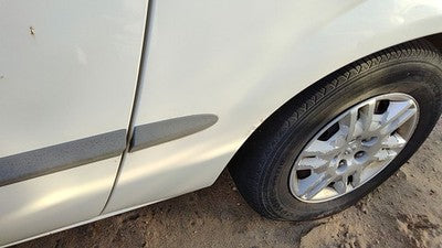 2001 Grand Caravan Driver Left Rear Moulding On Quarter Panel Oem