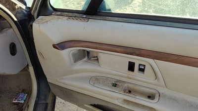 1996 Olds 88 Passenger Right Front Door Trim Panel With Switches Tan