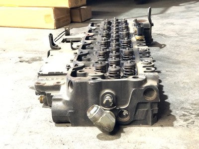 2003 Freightliner Cylinder Head Assembly 5.9L Isb 24 Valve Cummins Oem Cast