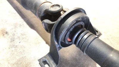 05-10 Chrysler 300 Rear Drive Shaft Back Driveline With Bolts 3.5L Rwd 4 Speed