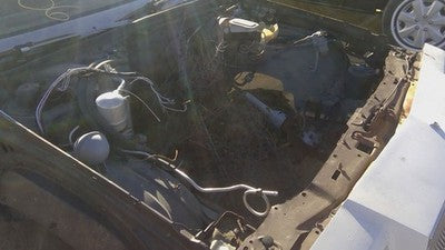 1978 Buick Regal Passenger Right Front Spindle Steering Knuckle With Wheel Hub