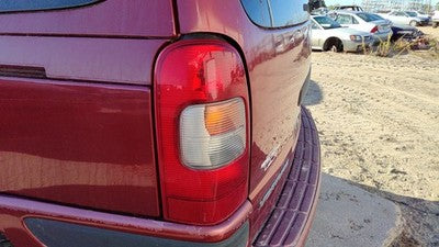 1997-2005 Chevy Venture Driver Left Tail Light Oem Brake Lamp Rear Crack