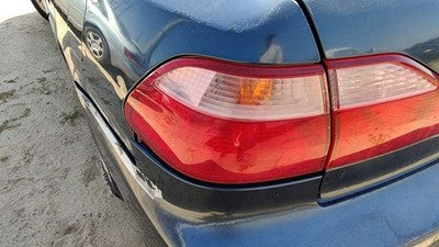 1998-2000 Honda Accord Driver Left Tail Light Outer Brake Lamp Oem Rear 5435268