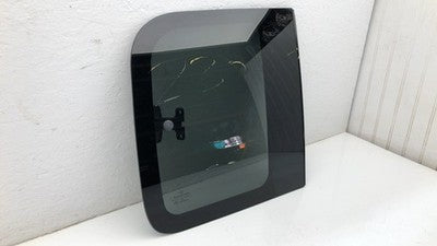 97-04 Dakota Passenger Right Rear Quarter Glass Back Side Window 55255668Ac