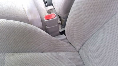 1998 Ford Taurus Driver Left Front Seat Belt Buckle Receiver Oem Gray