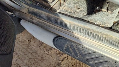 2004 Nissan Xterra Driver Left Lower Sill Step Moulding Trim Panel Oem Gray K