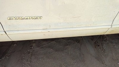 01-03 Ford Explorer Driver Left Front Moulding From Door Oem Trim Strip White Yz