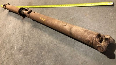 1999-2002 Ford F250 Rear Drive Shaft Two Piece Oem 7.3L Powerstroke 4X4