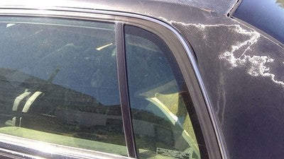 1991-1996 Buick Park Ave Driver Left Rear Vent Window Back Door Glass With Frame